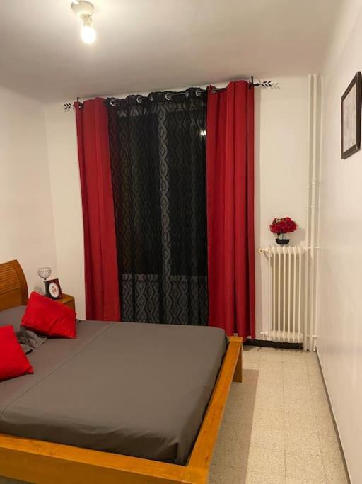 Appartement T4 A Deux Pas De La Gare St Charles Marsiglia Esterno foto