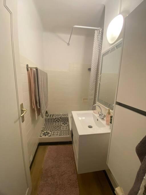 Appartement T4 A Deux Pas De La Gare St Charles Marsiglia Esterno foto