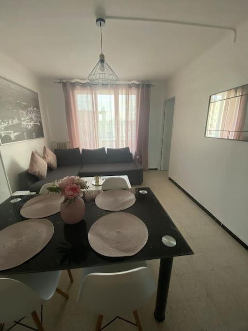 Appartement T4 A Deux Pas De La Gare St Charles Marsiglia Esterno foto