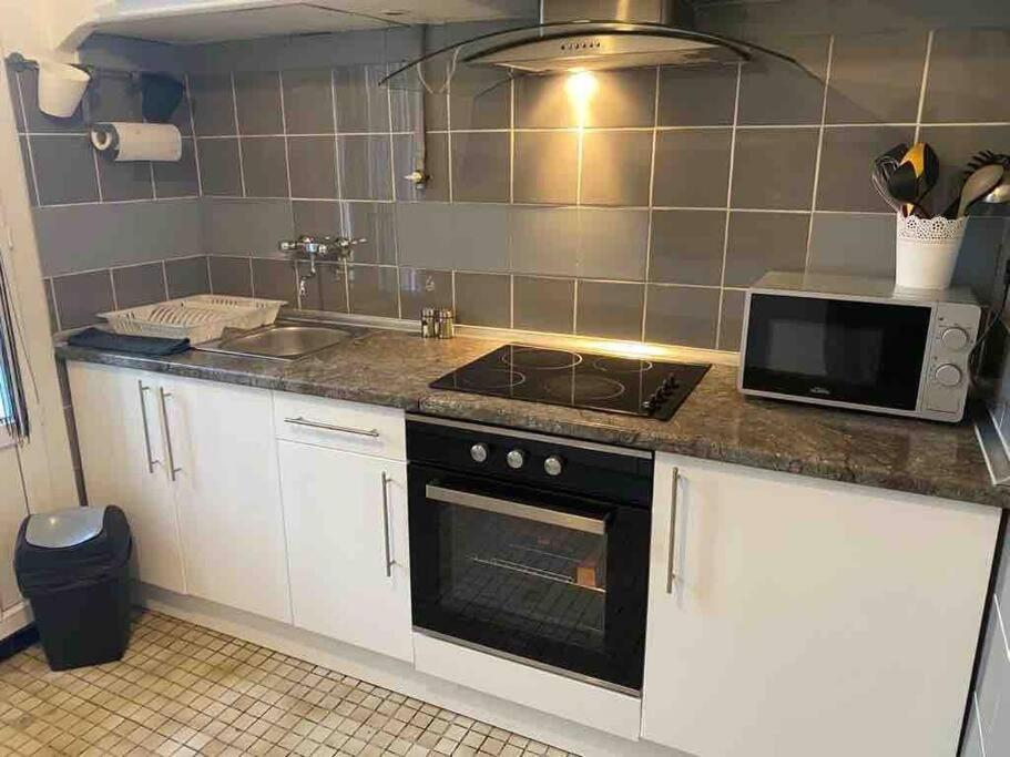 Appartement T4 A Deux Pas De La Gare St Charles Marsiglia Esterno foto
