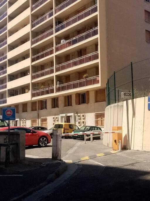 Appartement T4 A Deux Pas De La Gare St Charles Marsiglia Esterno foto