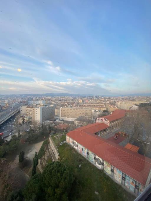 Appartement T4 A Deux Pas De La Gare St Charles Marsiglia Esterno foto